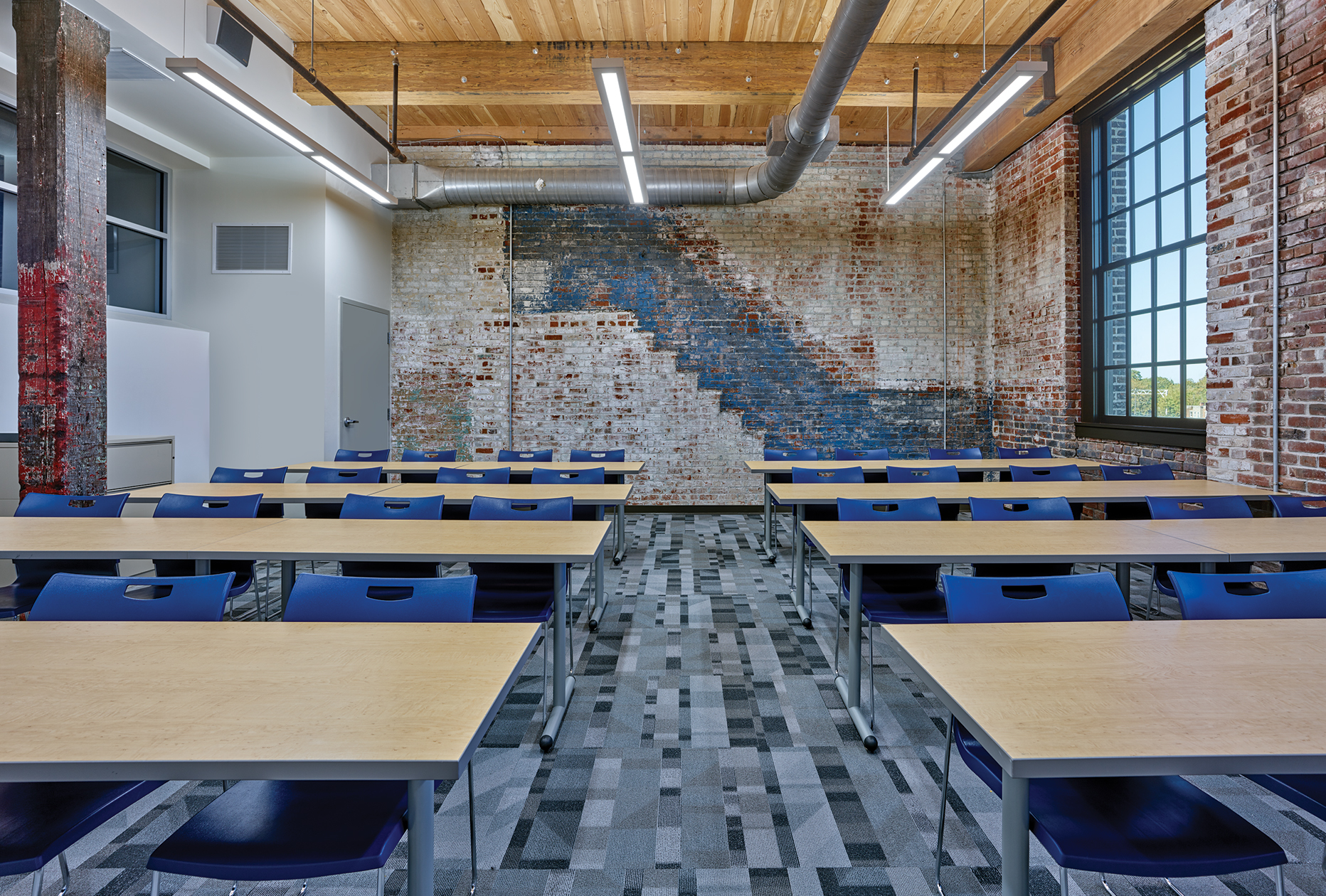 Blackney Hayes Cristo Rey Philadelphia High School Classroom in Warehouse